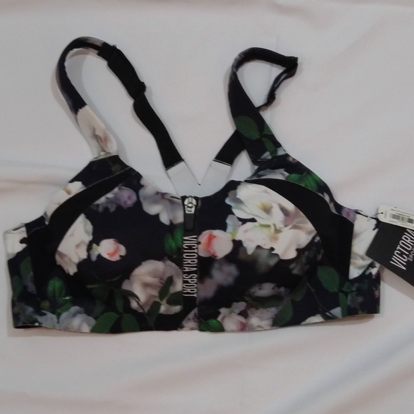 Victoria's Secret Other - Victorias Sport Bra NWOT